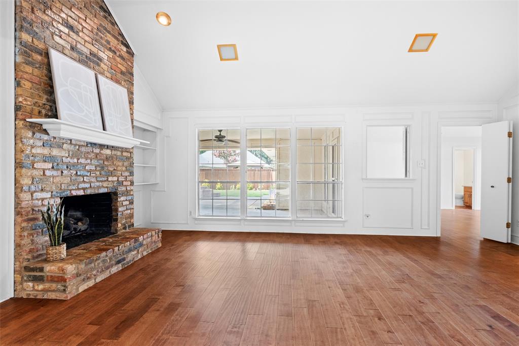 1204 Kenshire Lane