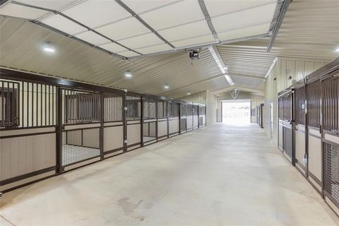 Tiny photo for 5825 County Road 173, Celina, TX 75009 (MLS # 20993567)