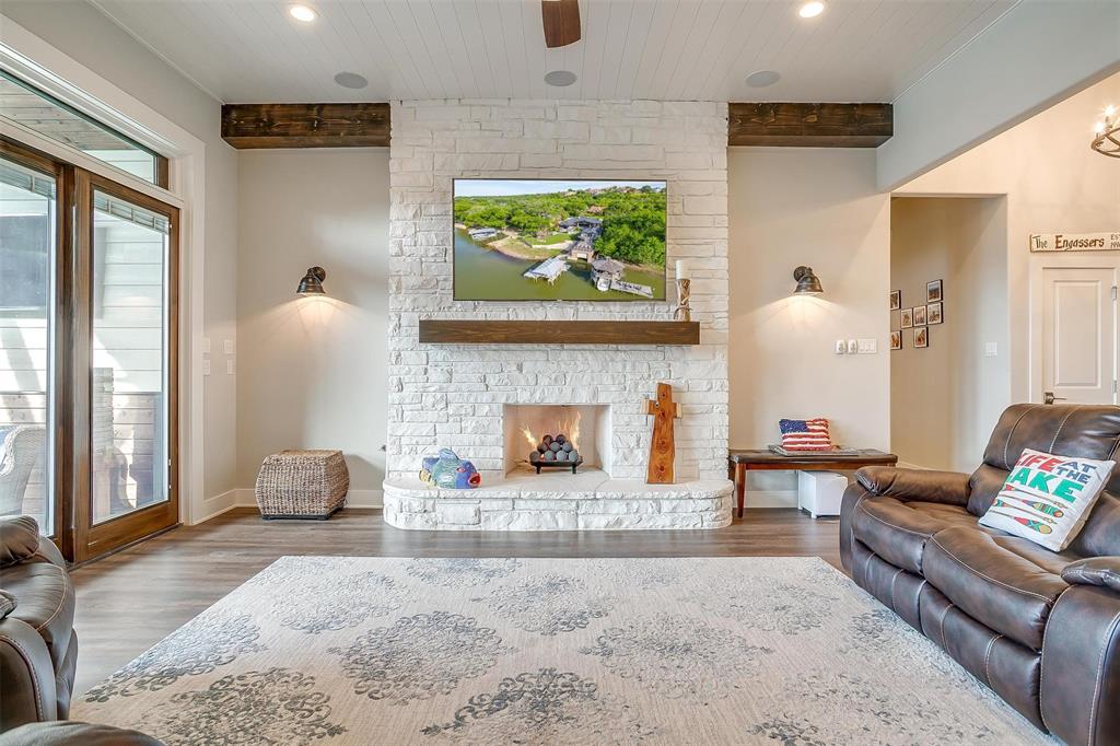 Lake Country Estates Add - Residential