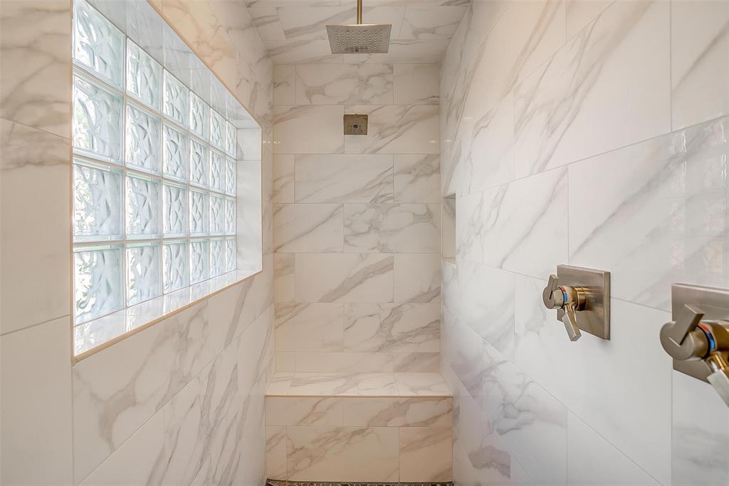 Lake Country Estates Add - Residential