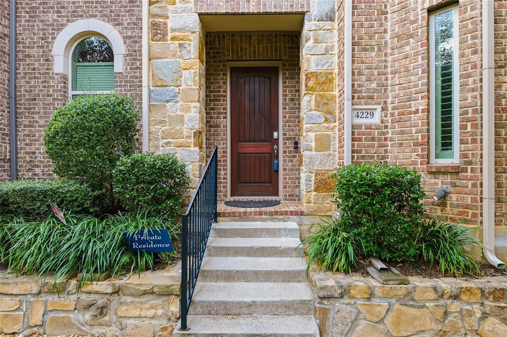 Riverside Point - Residential