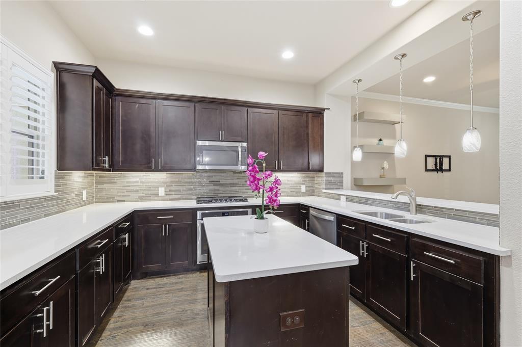 Riverside Point - Residential