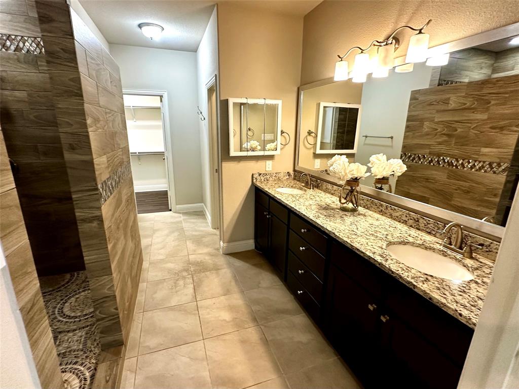 Riverside Point - Residential