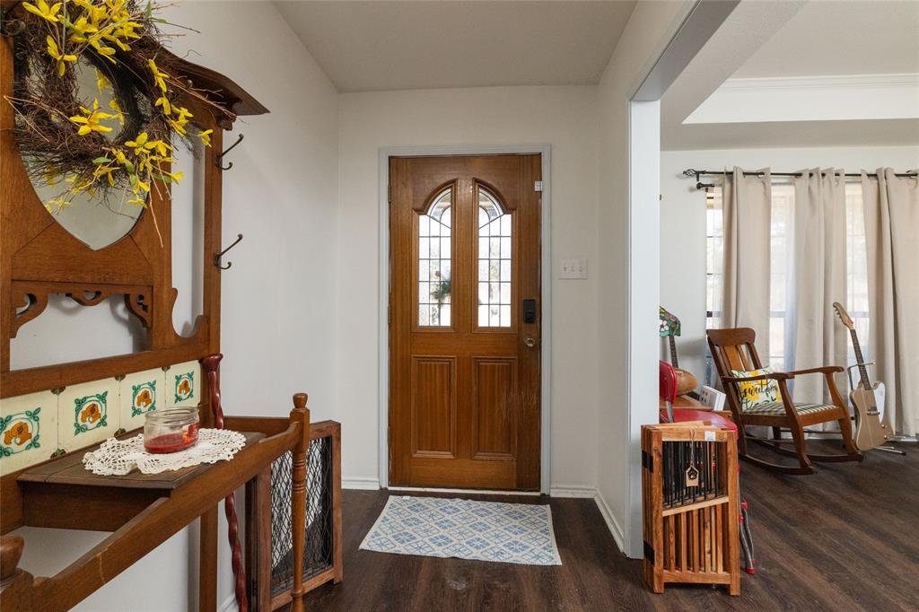 136 Lakeview Drive