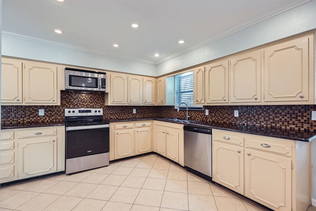 Hillcrest Homes Add - Residential