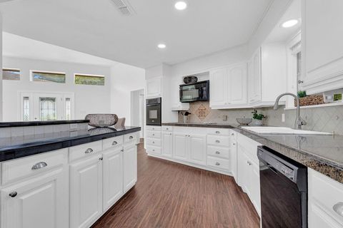 Tiny photo for 1613 TANGLEWOOD DR EAST Dr, Hideaway, TX 75771 (MLS # 21100189)