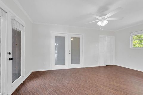 Tiny photo for 1613 TANGLEWOOD DR EAST Dr, Hideaway, TX 75771 (MLS # 21100189)