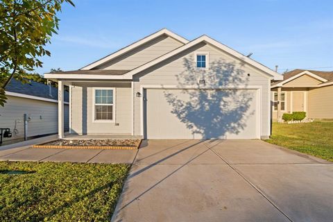 5560 Mcclelland Street Forney TX 75126