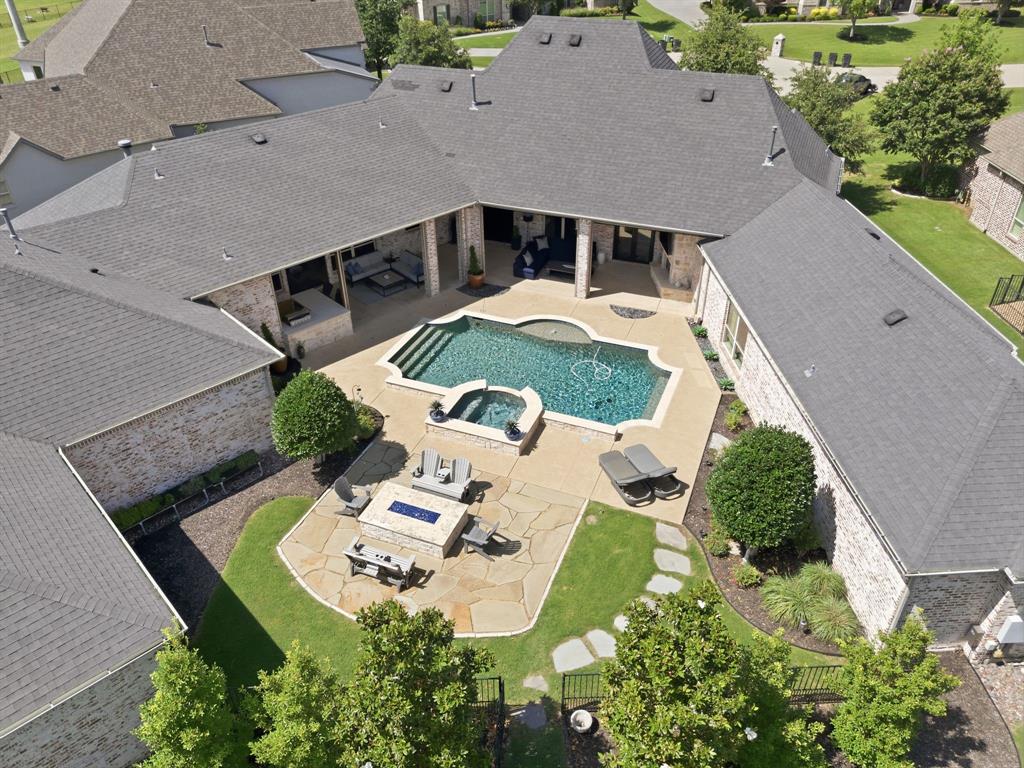 2020 Willow Bend Court