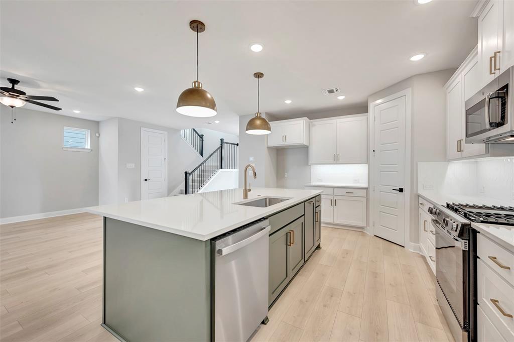 Painted Tree-Woodland West - Residential