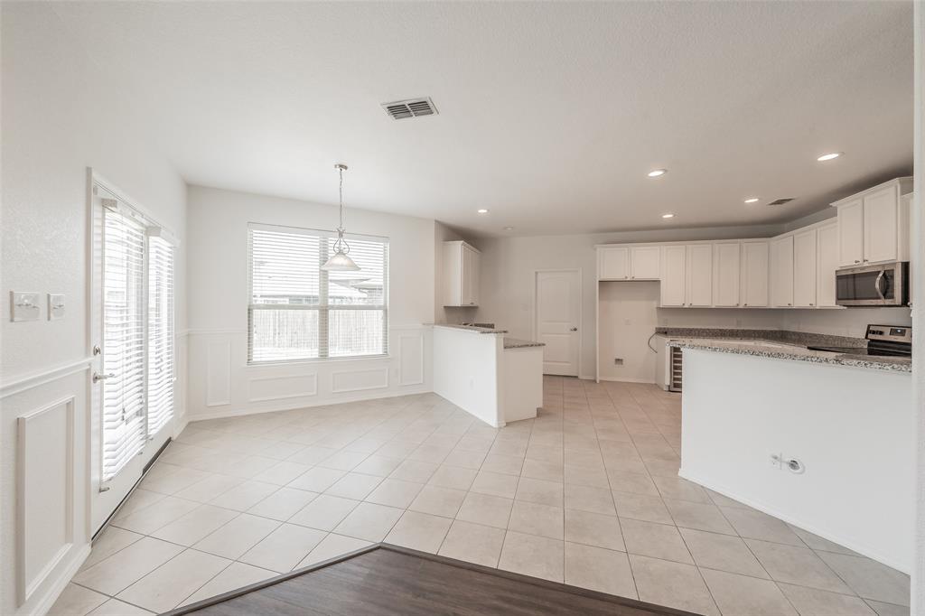 Lake Vista Ranch - Residential Lease