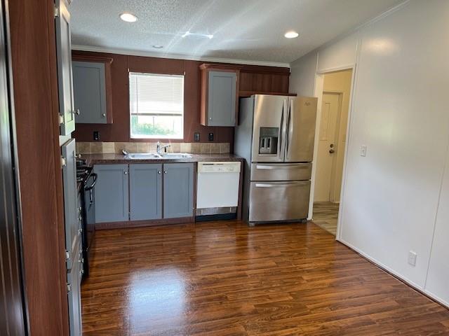 H Morgan - Residential Lease