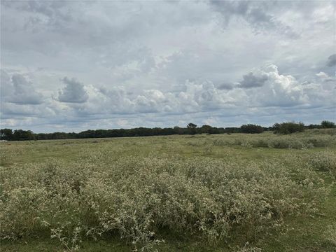800 County Road 2870 Honey Grove TX 75446