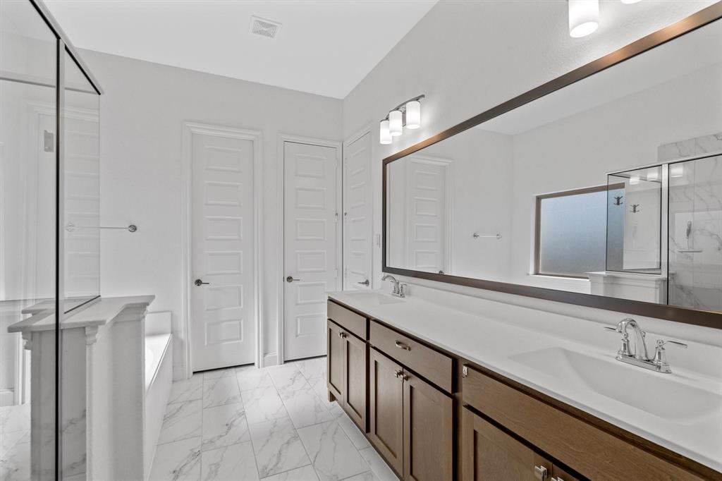 Sheppards Place Ph 1 - Residential