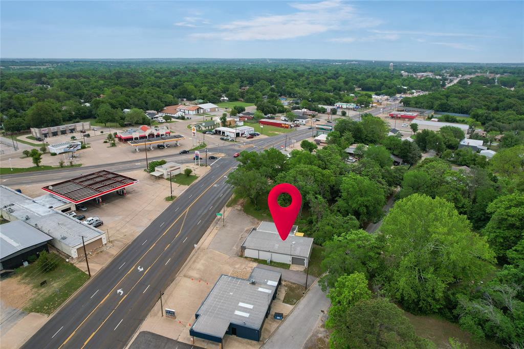 807 W Corsicana Street