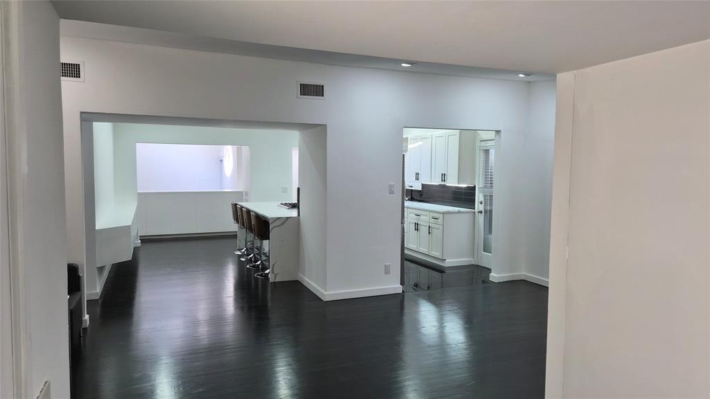 1055 Tipperary Drive