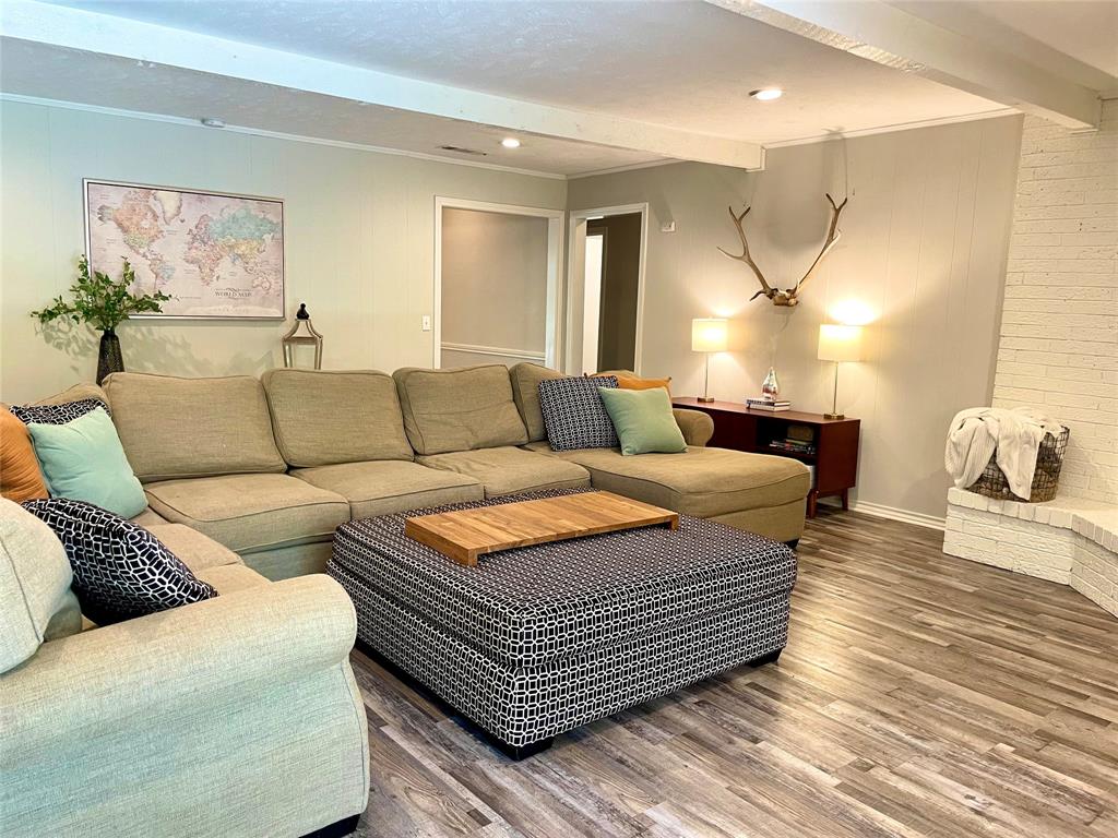 Whis Lynge Idll Add - Residential