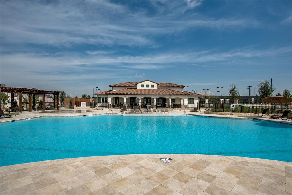 Newman Village Ph 4 - Residential