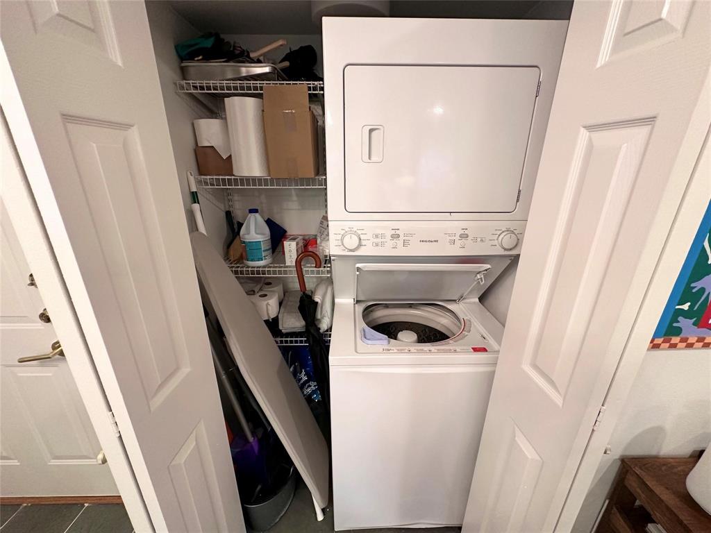 Coles G N - Residential Lease