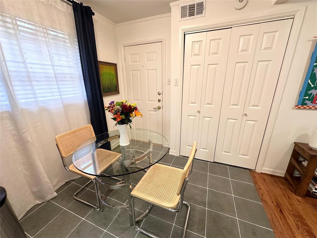 Coles G N - Residential Lease