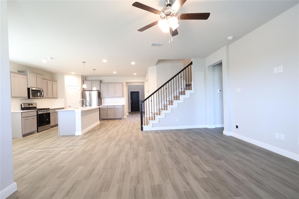 Pecan Square Ph 2b-2 - Residential Lease