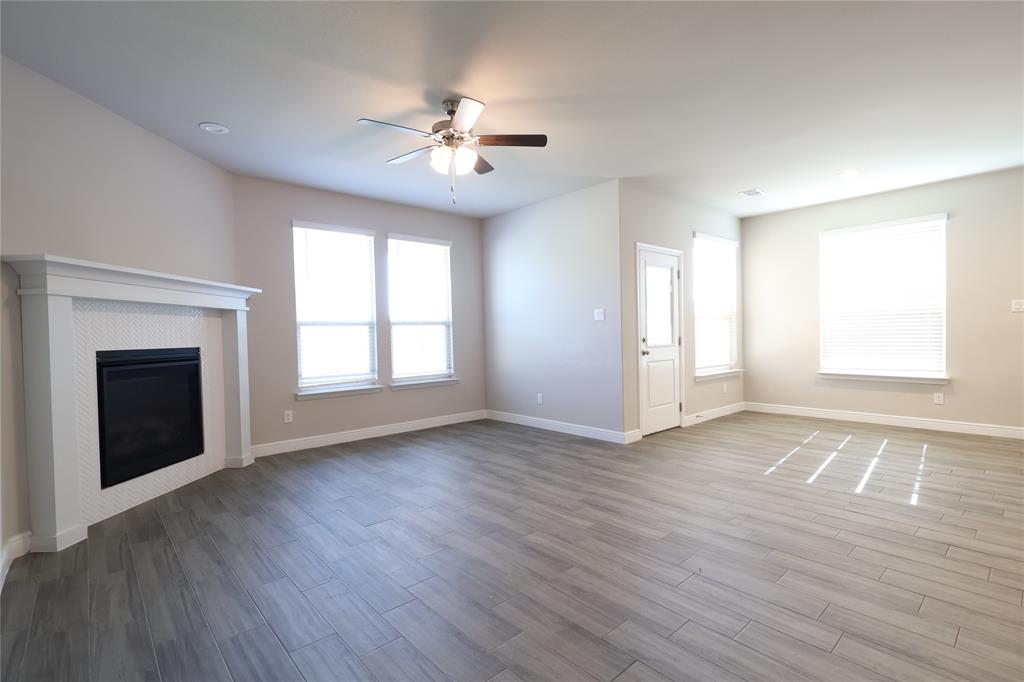 Pecan Square Ph 2b-2 - Residential Lease