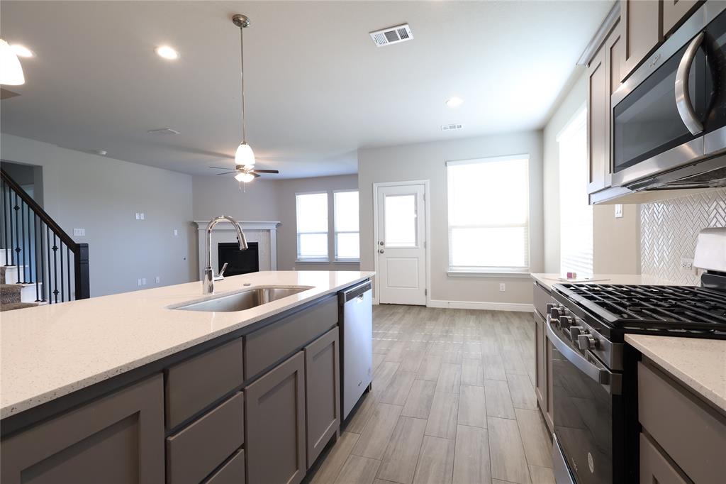 Pecan Square Ph 2b-2 - Residential Lease