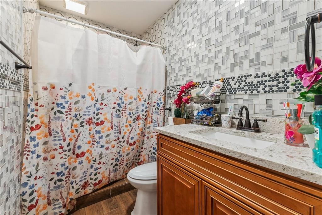 Danniel Tanner Abst - Residential