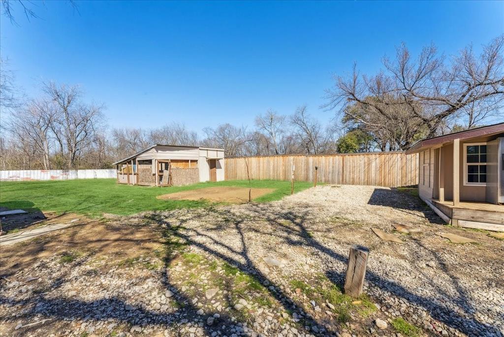 Danniel Tanner Abst - Residential