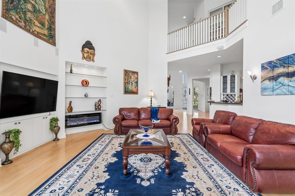 Oaktree Ph Four - Residential