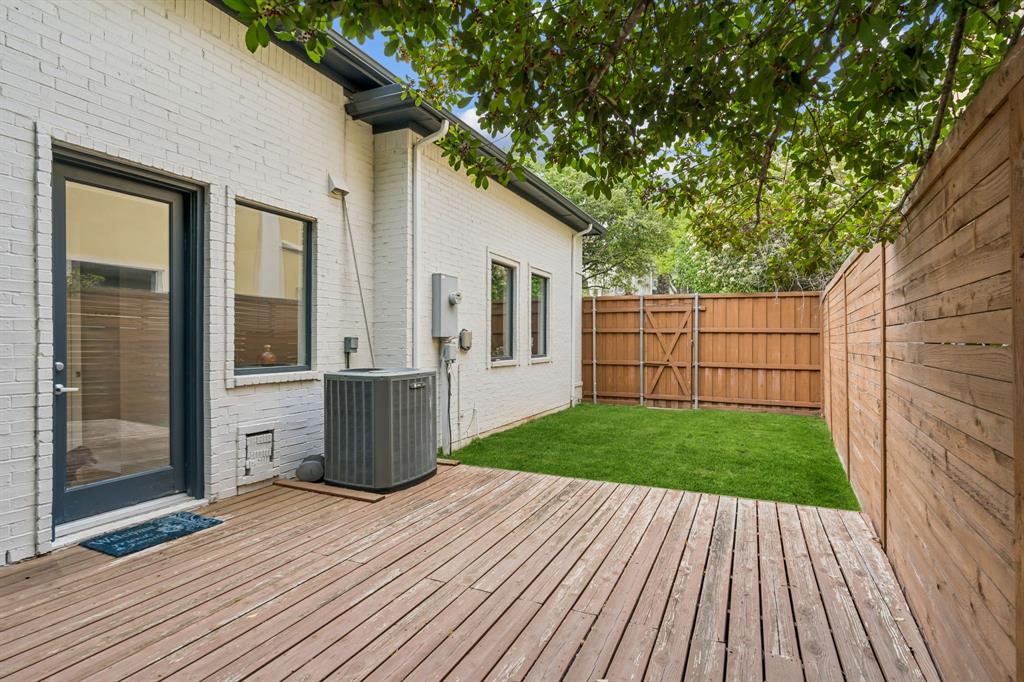 Oaktree Ph Four - Residential