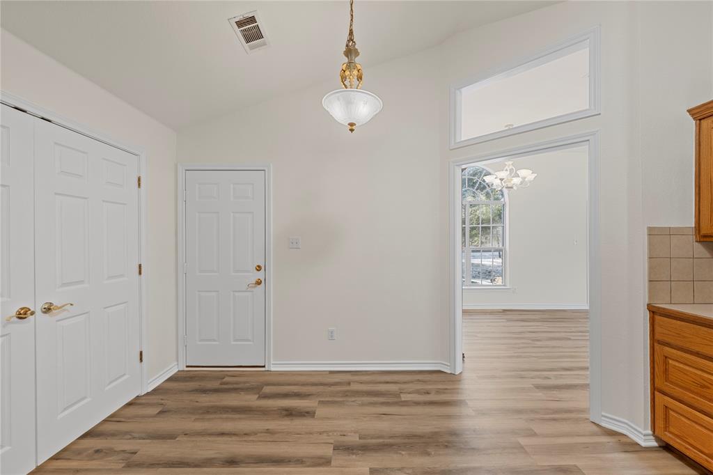 White Bluff #01 - Residential