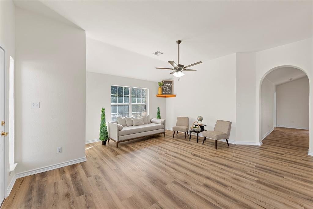 White Bluff #01 - Residential