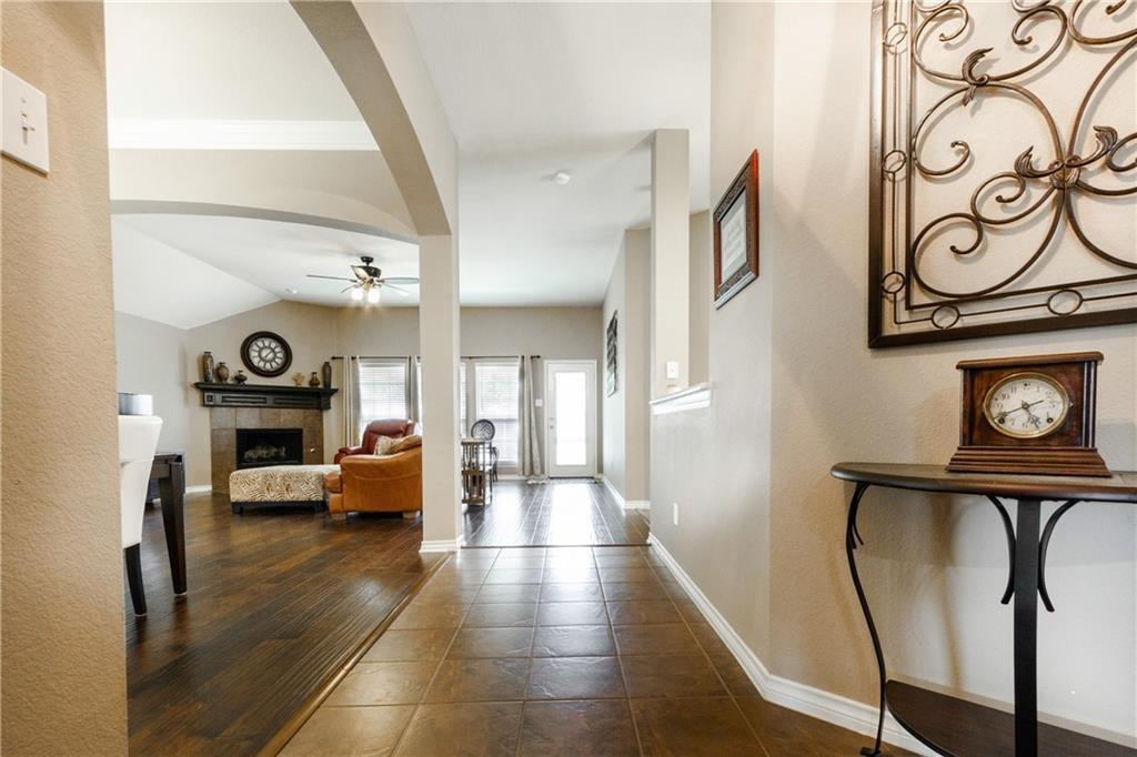 7813 Loma Alta Trail