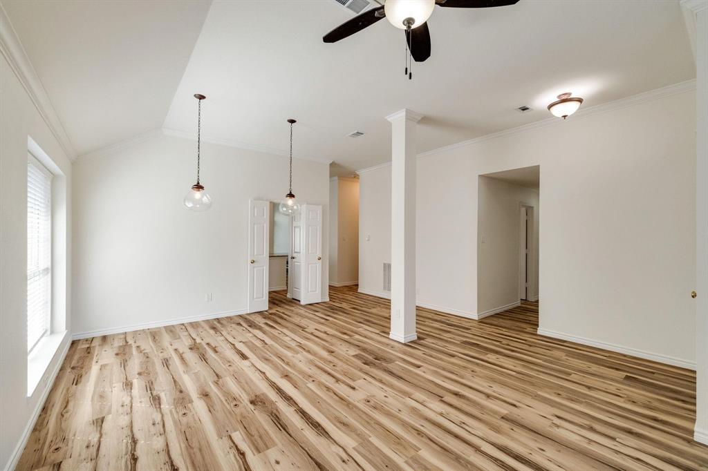 10805 Columbia Drive