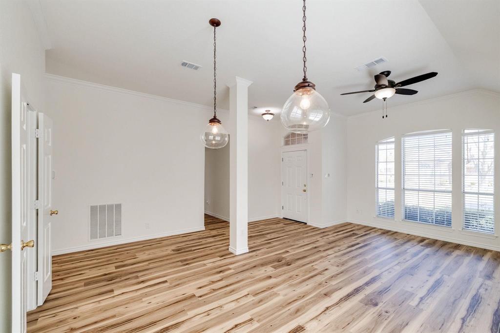 10805 Columbia Drive