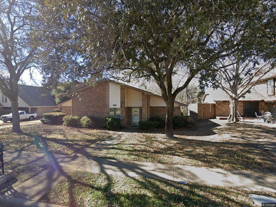 3017 Bandolino Lane - Photo 2