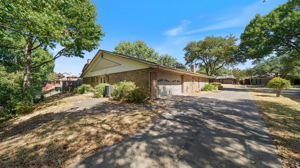 3017 Bandolino Lane - Photo 3