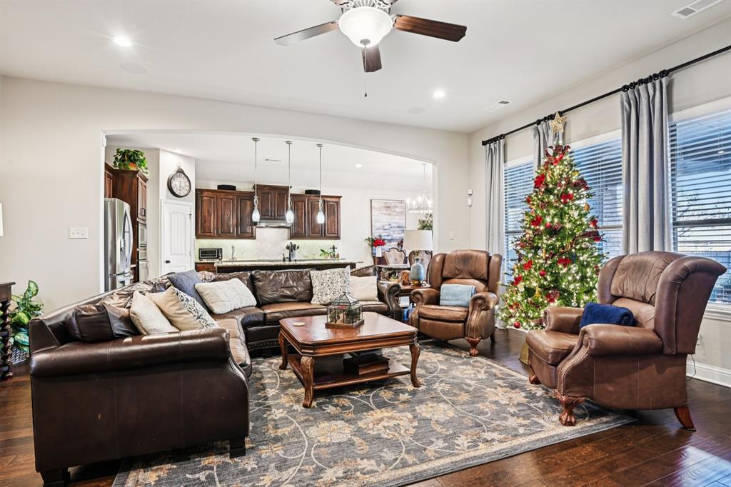 418 Whispering Willow Drive