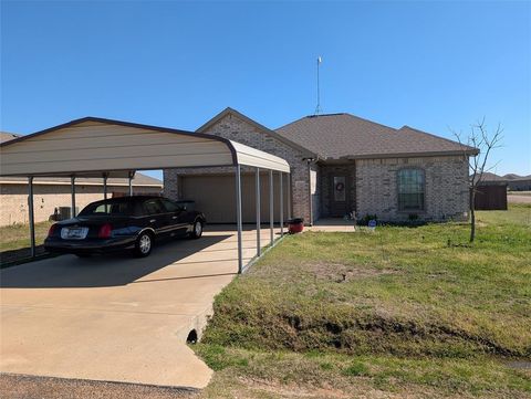 2915 Emma Lane Mabank TX 75147