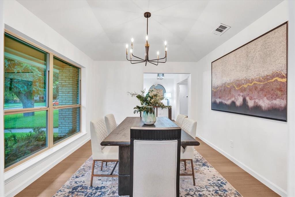 2801 W Aspen Court