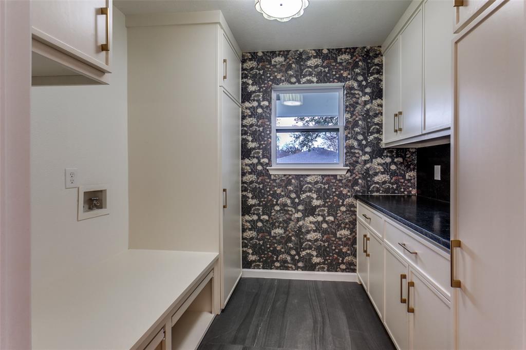 Carriage Square - Residential