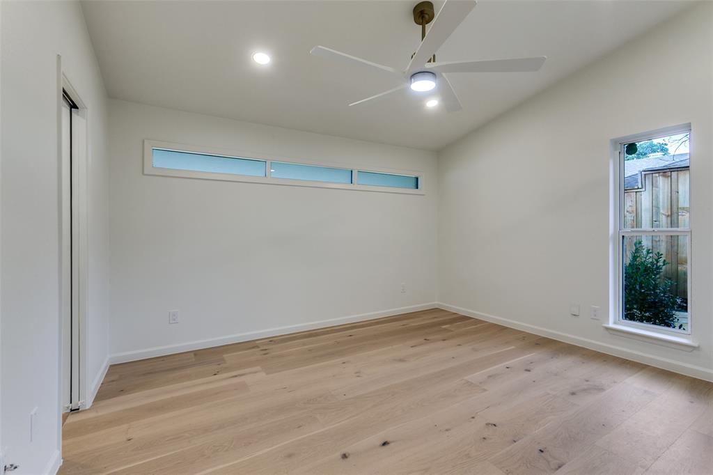 Carriage Square - Residential