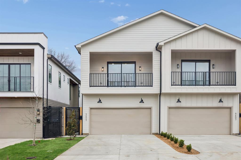 LAMONT TRAIL - Residential