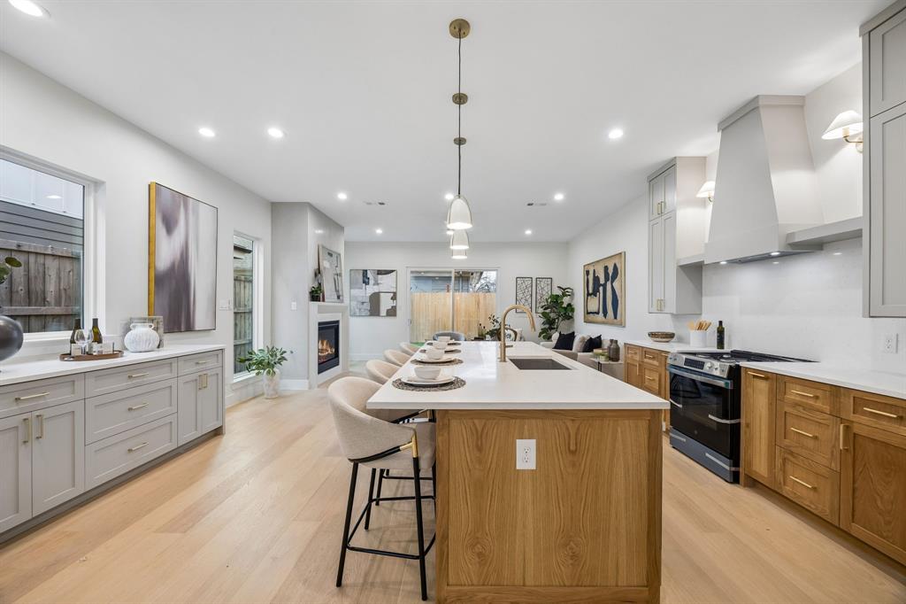 LAMONT TRAIL - Residential