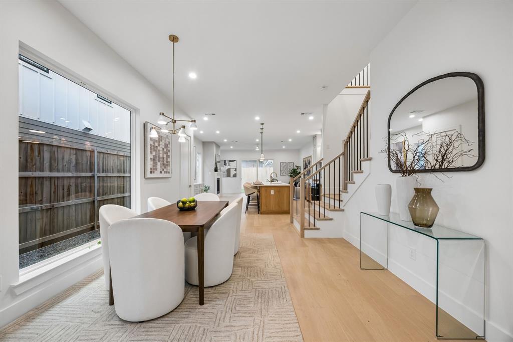 LAMONT TRAIL - Residential