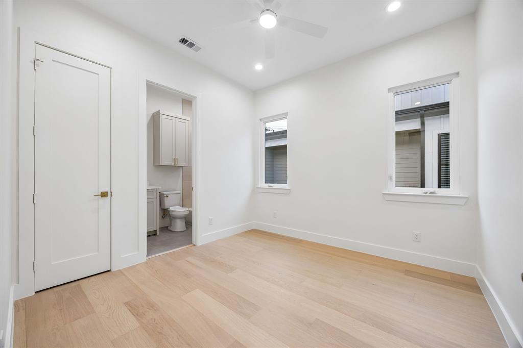 LAMONT TRAIL - Residential