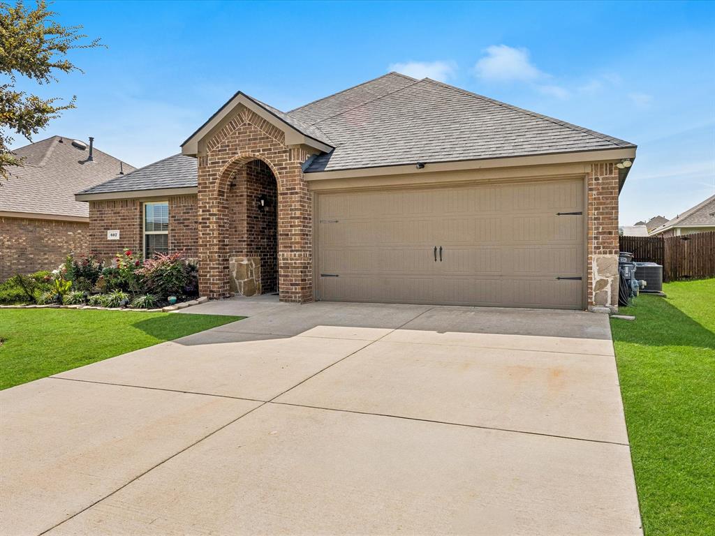 607 Rawhide Way