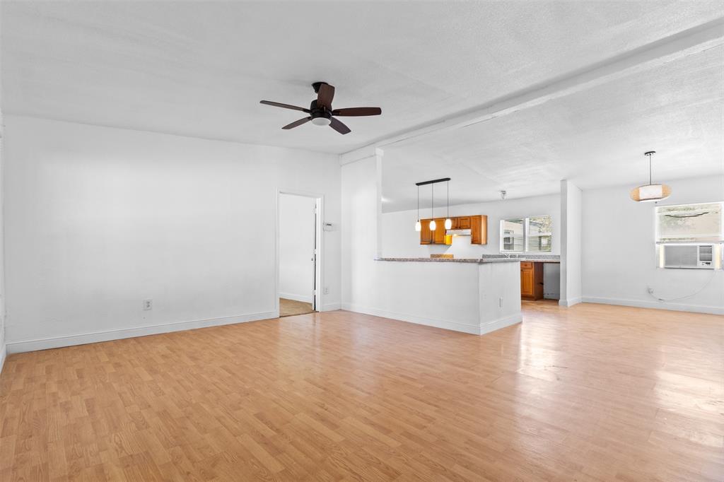 A1030 THOMPSON HIRAM - Residential