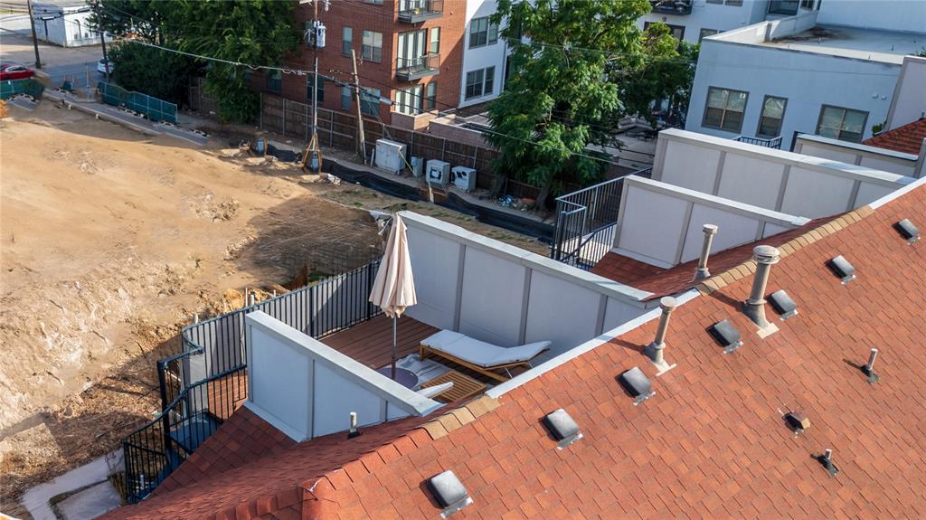 Firestation 4317 Condo - Residential